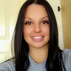 Meet your Posher, Jami